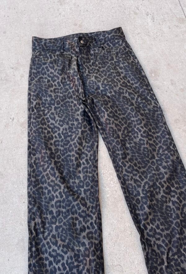 Dark Leopard